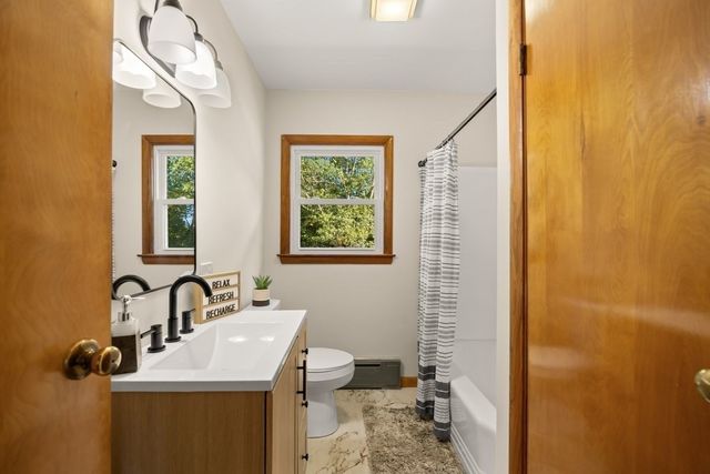 60 Sunhill Road, Taunton, MA 02780