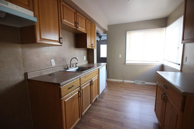 8451 Lozier Avenue, Warren, MI 48089