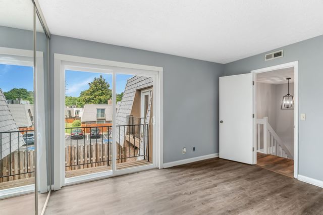 214 Cedarwood Ln # 214, Madison, TN 37115