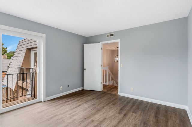 214 Cedarwood Ln # 214, Madison, TN 37115