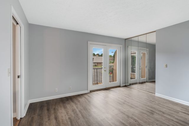 214 Cedarwood Ln # 214, Madison, TN 37115