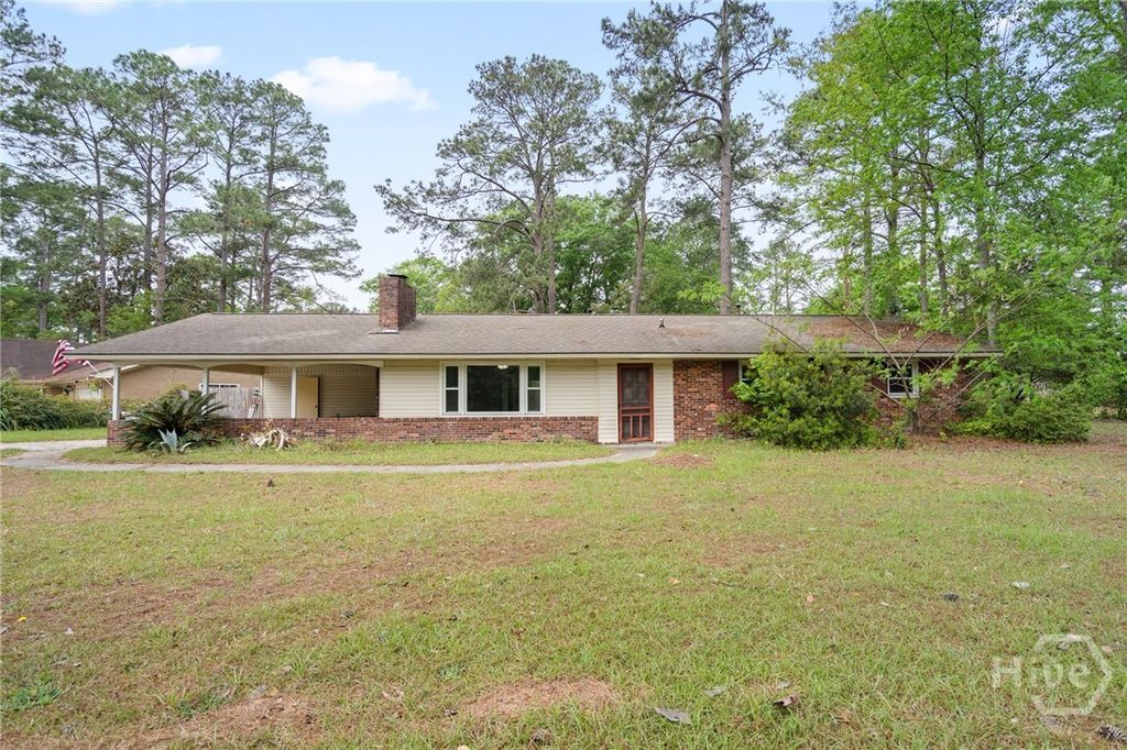 Image 1 of property listing at 100 Westwood Drive, Rincon, GA 31326