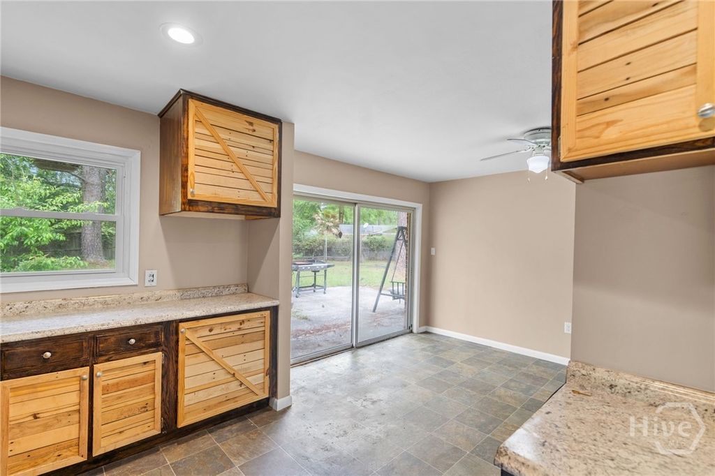 Image 14 of property listing at 100 Westwood Drive, Rincon, GA 31326