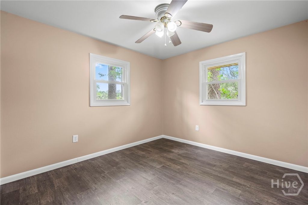 Image 23 of property listing at 100 Westwood Drive, Rincon, GA 31326