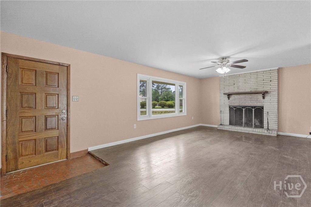 Image 3 of property listing at 100 Westwood Drive, Rincon, GA 31326