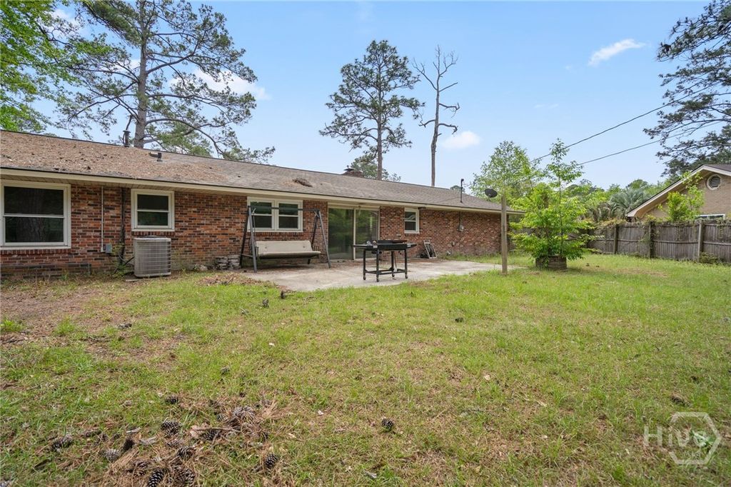 Image 31 of property listing at 100 Westwood Drive, Rincon, GA 31326