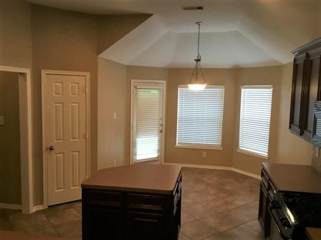 2411 Morgan Ridge Lane, Spring, TX 77386