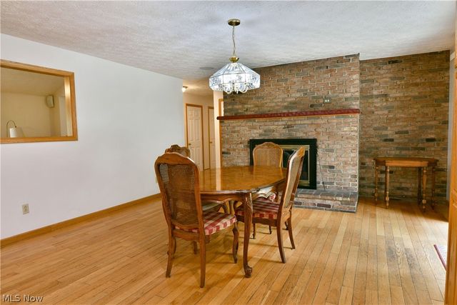 750 Blueberry Hill Drive, Canfield, OH 44406