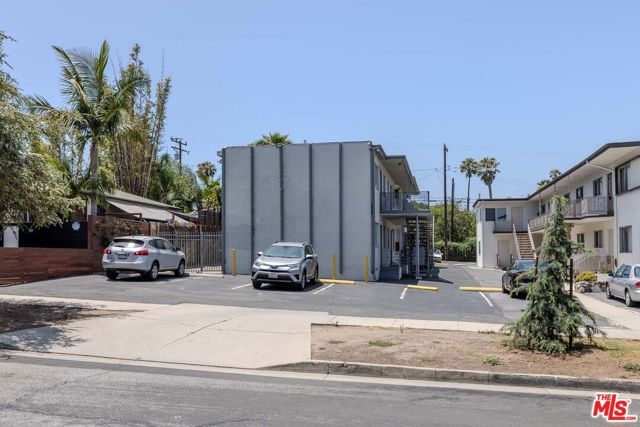 1828 16th Street 1, Santa Monica, CA 90404
