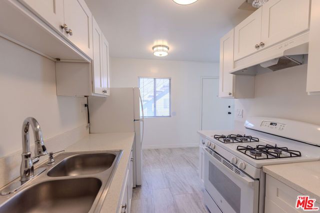 1828 16th Street 1, Santa Monica, CA 90404