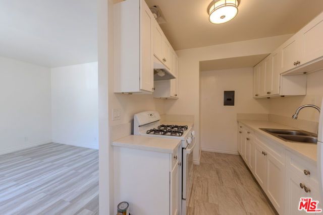 1828 16th Street 1, Santa Monica, CA 90404
