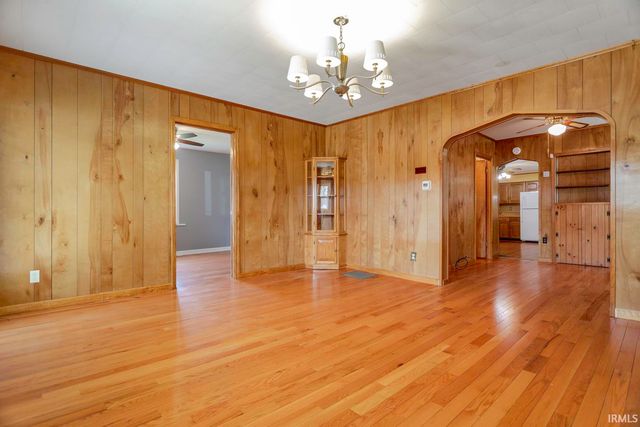 104 W Monroe Street, Attica, IN 47918