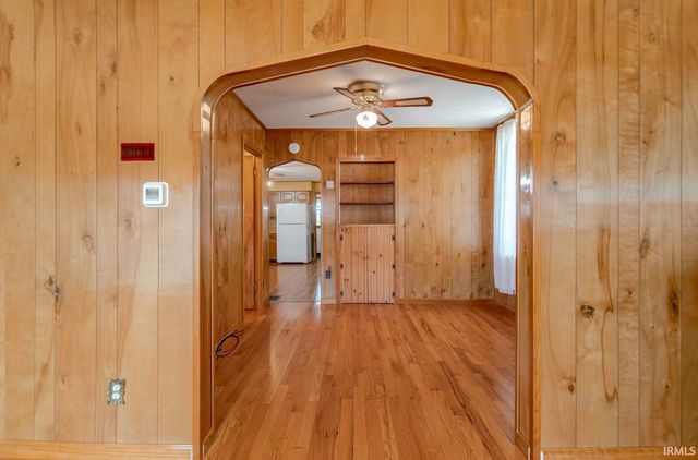 104 W Monroe Street, Attica, IN 47918