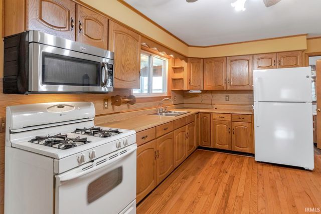 104 W Monroe Street, Attica, IN 47918