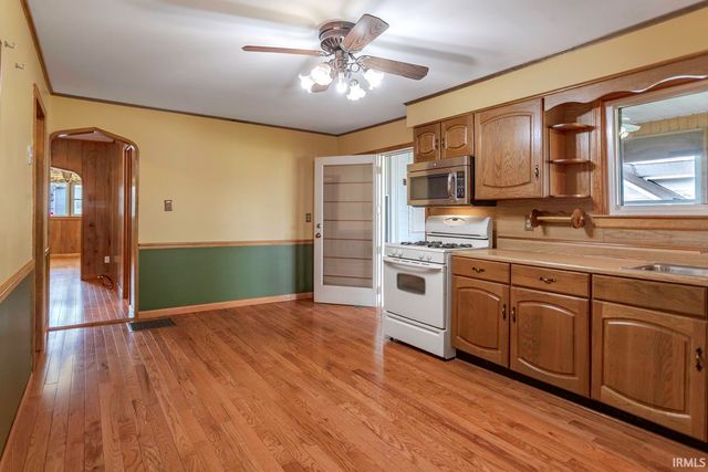 104 W Monroe Street, Attica, IN 47918