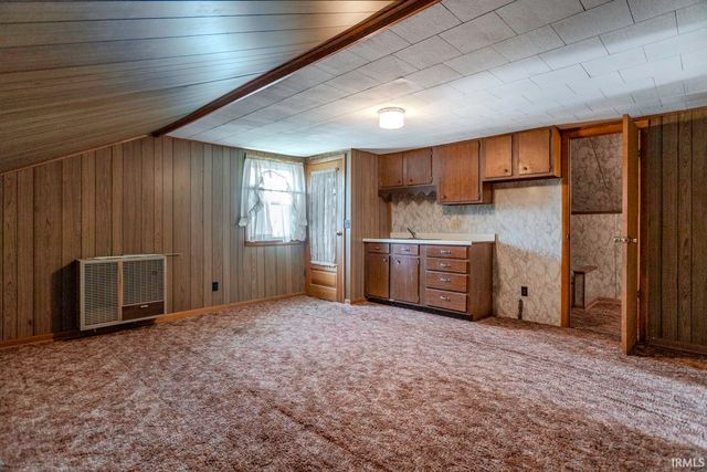 104 W Monroe Street, Attica, IN 47918