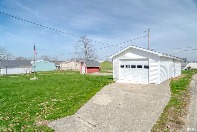 104 W Monroe Street, Attica, IN 47918