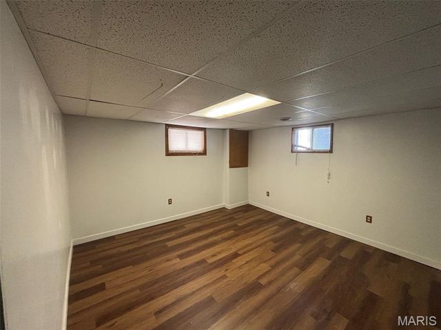 4879 Hamburg Avenue, St Louis, MO 63123