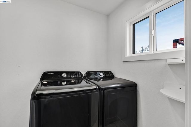 1861 Linden St, Livermore, CA 94551