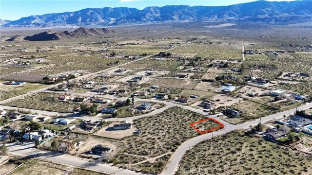 720 Kingsley St., Lucerne Valley, CA 92356