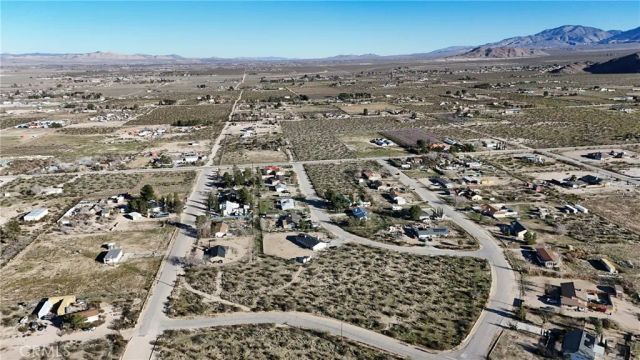 720 Kingsley St., Lucerne Valley, CA 92356