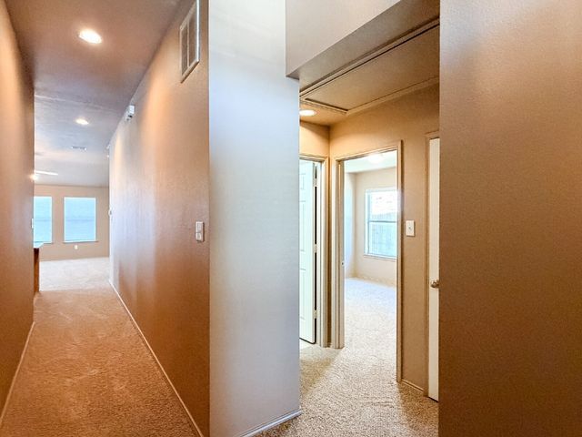 633 Canoe Way, Crowley, TX 76036