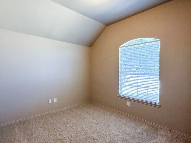 633 Canoe Way, Crowley, TX 76036