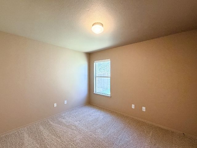 633 Canoe Way, Crowley, TX 76036