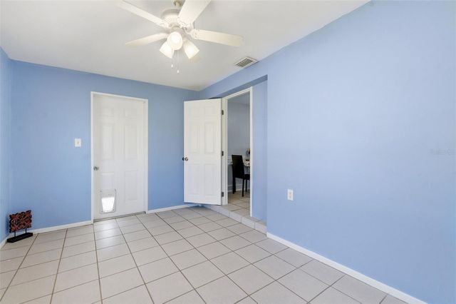 5203 MANOR DRIVE, New Port Richey, FL 34652