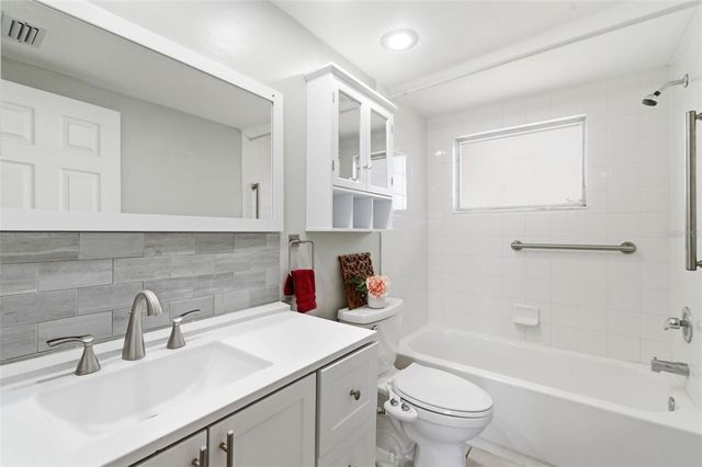 5203 MANOR DRIVE, New Port Richey, FL 34652