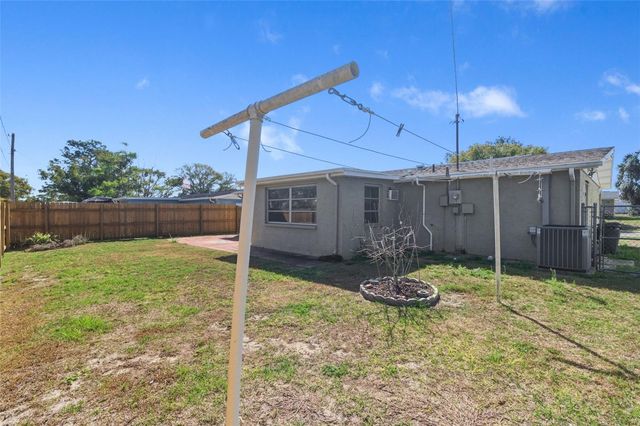 5203 MANOR DRIVE, New Port Richey, FL 34652