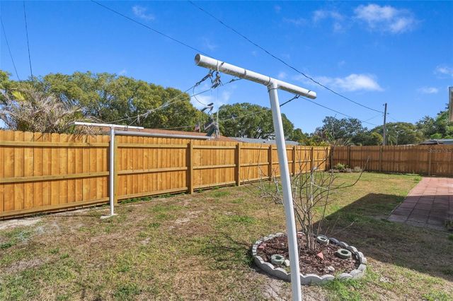 5203 MANOR DRIVE, New Port Richey, FL 34652