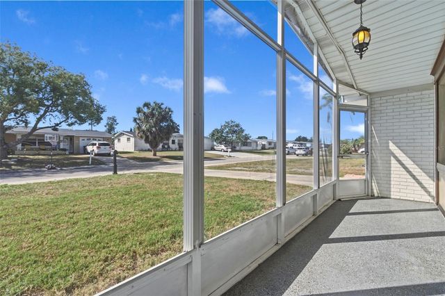 5203 MANOR DRIVE, New Port Richey, FL 34652