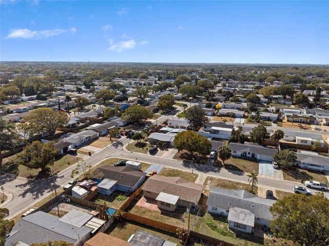 5203 MANOR DRIVE, New Port Richey, FL 34652