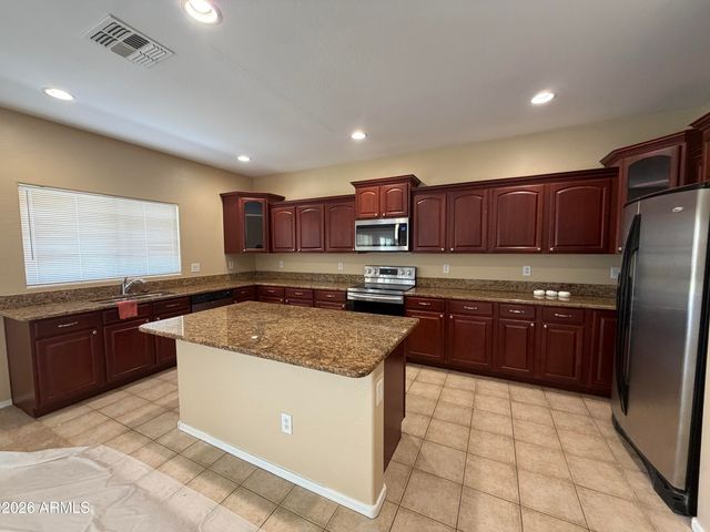 2555 E ROBB Lane, Phoenix, AZ 85024
