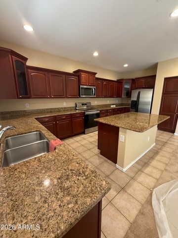 2555 E ROBB Lane, Phoenix, AZ 85024