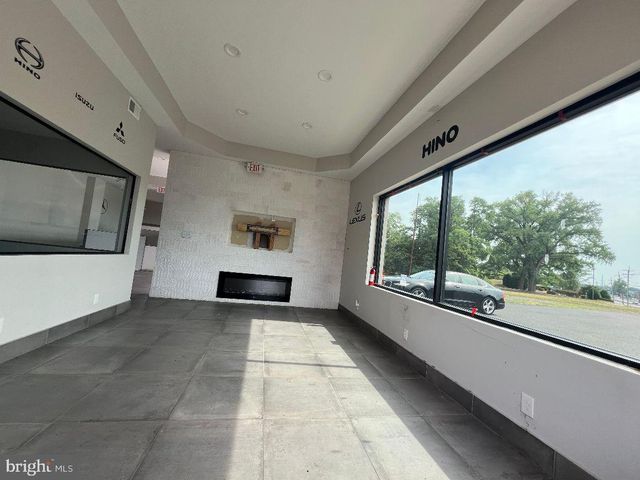 2913 ROUTE 130 S, Delran, NJ 08075