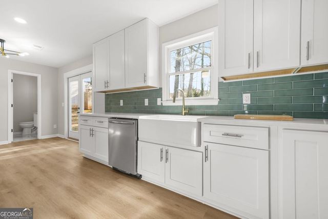 4945 Penscot Way, Stone Mountain, GA 30088