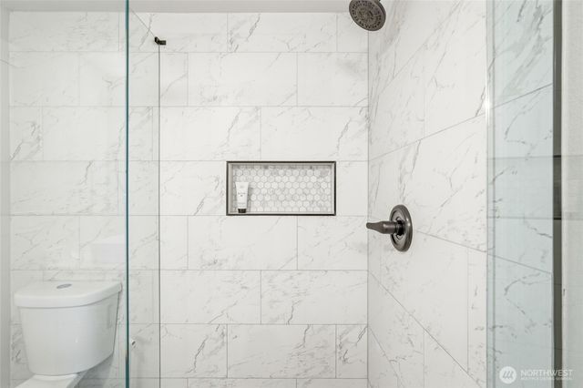 11024 SE 27th Place, Bellevue, WA 98004