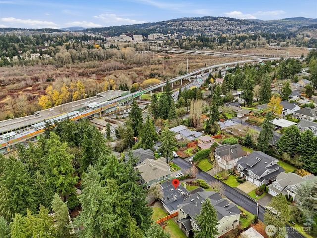 11024 SE 27th Place, Bellevue, WA 98004