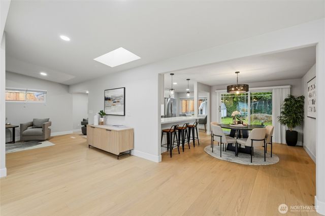 11024 SE 27th Place, Bellevue, WA 98004