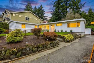 11024 SE 27th Place, Bellevue, WA 98004