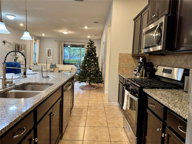 5565 MISTY OAK CIRCLE, Davenport, FL 33837