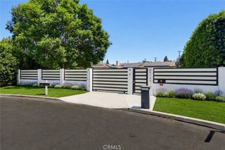 8738 1/2 Paso Robles, Northridge, CA 91325