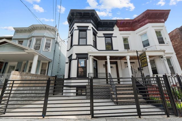 35 Euclid Avenue, Brooklyn, NY 11208