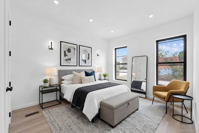 35 Euclid Avenue, Brooklyn, NY 11208