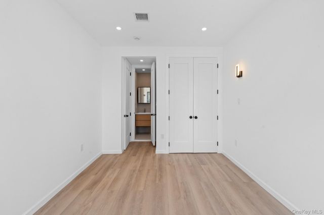 35 Euclid Avenue, Brooklyn, NY 11208