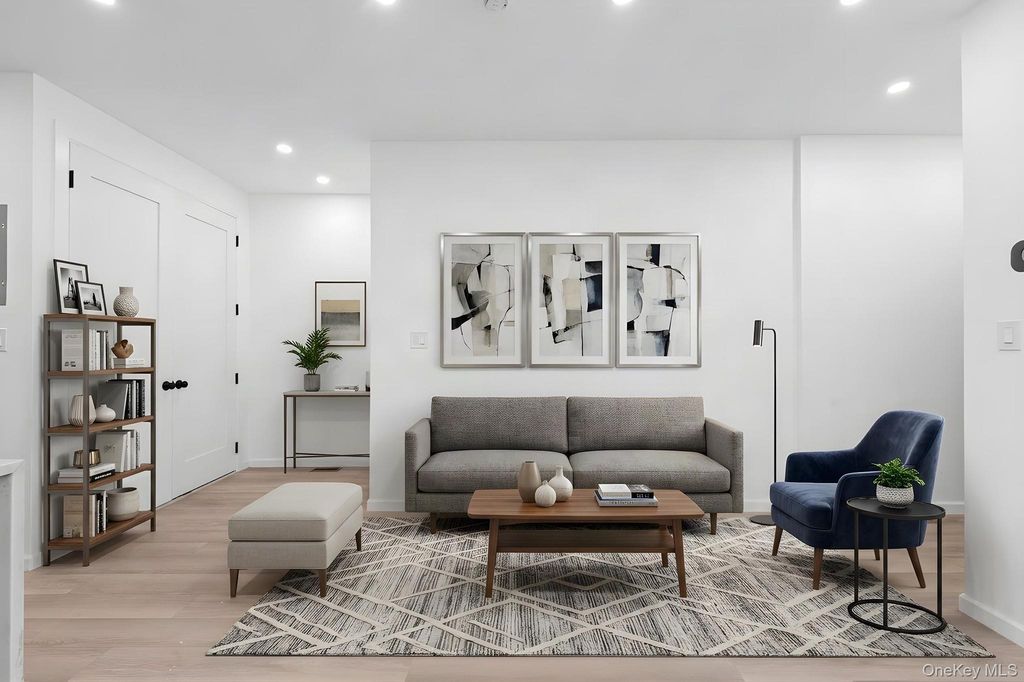 35 Euclid Avenue, Brooklyn, NY 11208 — exterior