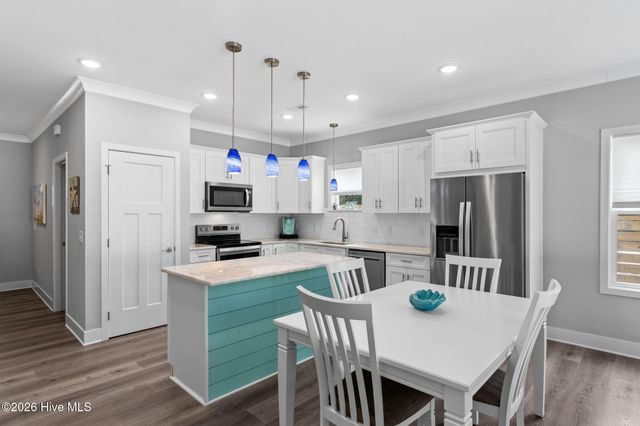 135 NW 7th Street, Oak Island, NC 28465