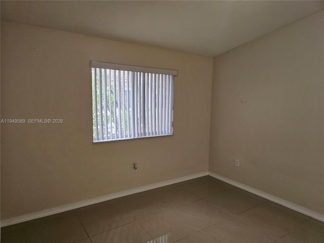 2911 SE 13th Ave 203-49, Homestead, FL 33035